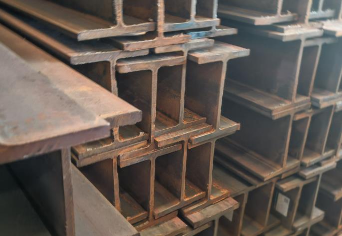 重慶H型鋼，H型鋼現(xiàn)貨商，H型鋼